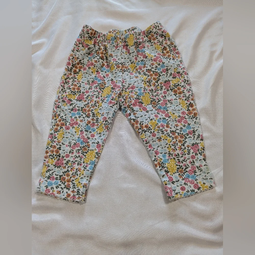 Carter's Girls 6 Months‎ Pants - 2 Pairs